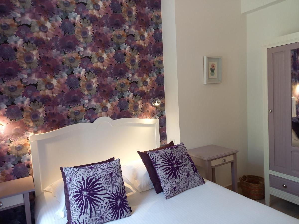 Hotel Restaurant Notre Dame Collobrieres Bagian luar foto