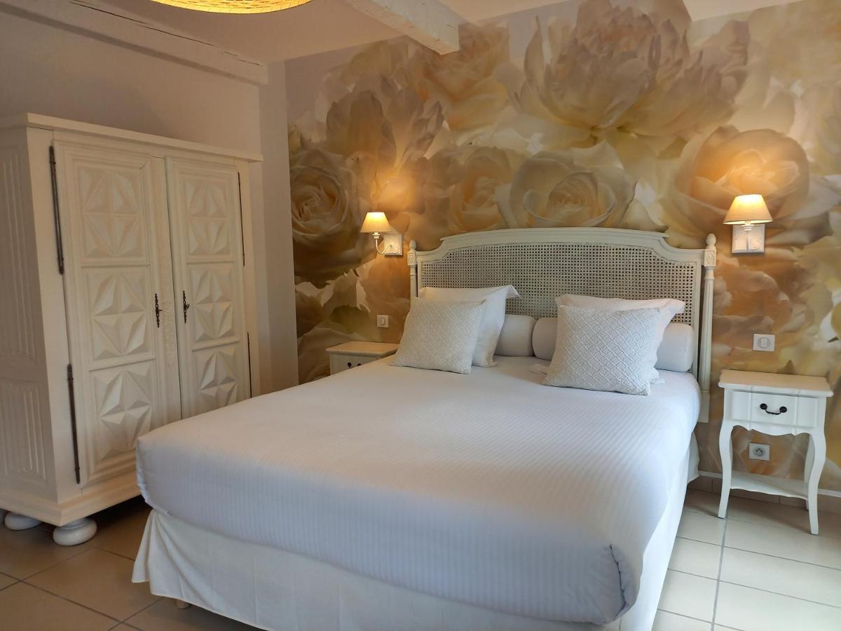 Hotel Restaurant Notre Dame Collobrieres Bagian luar foto