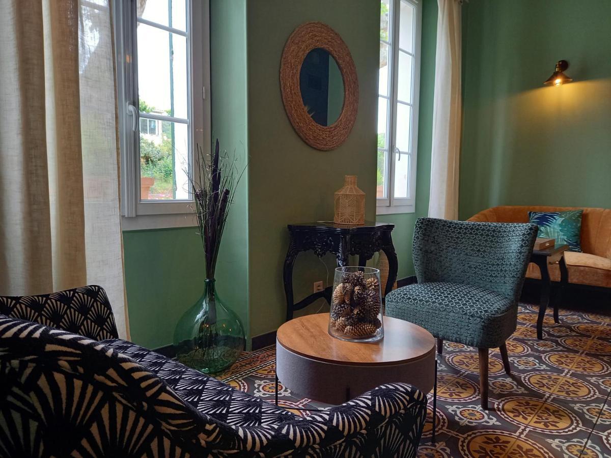 Hotel Restaurant Notre Dame Collobrieres Bagian luar foto