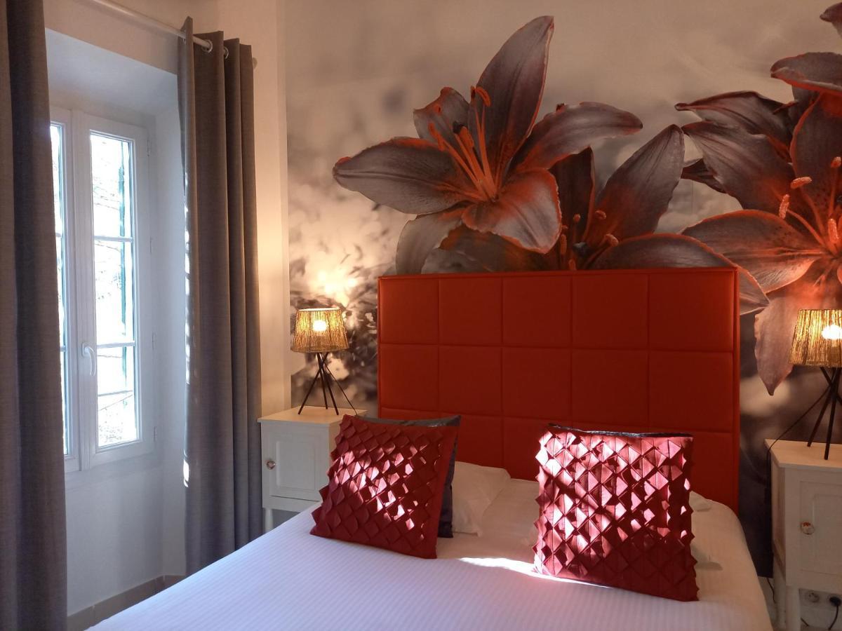 Hotel Restaurant Notre Dame Collobrieres Bagian luar foto