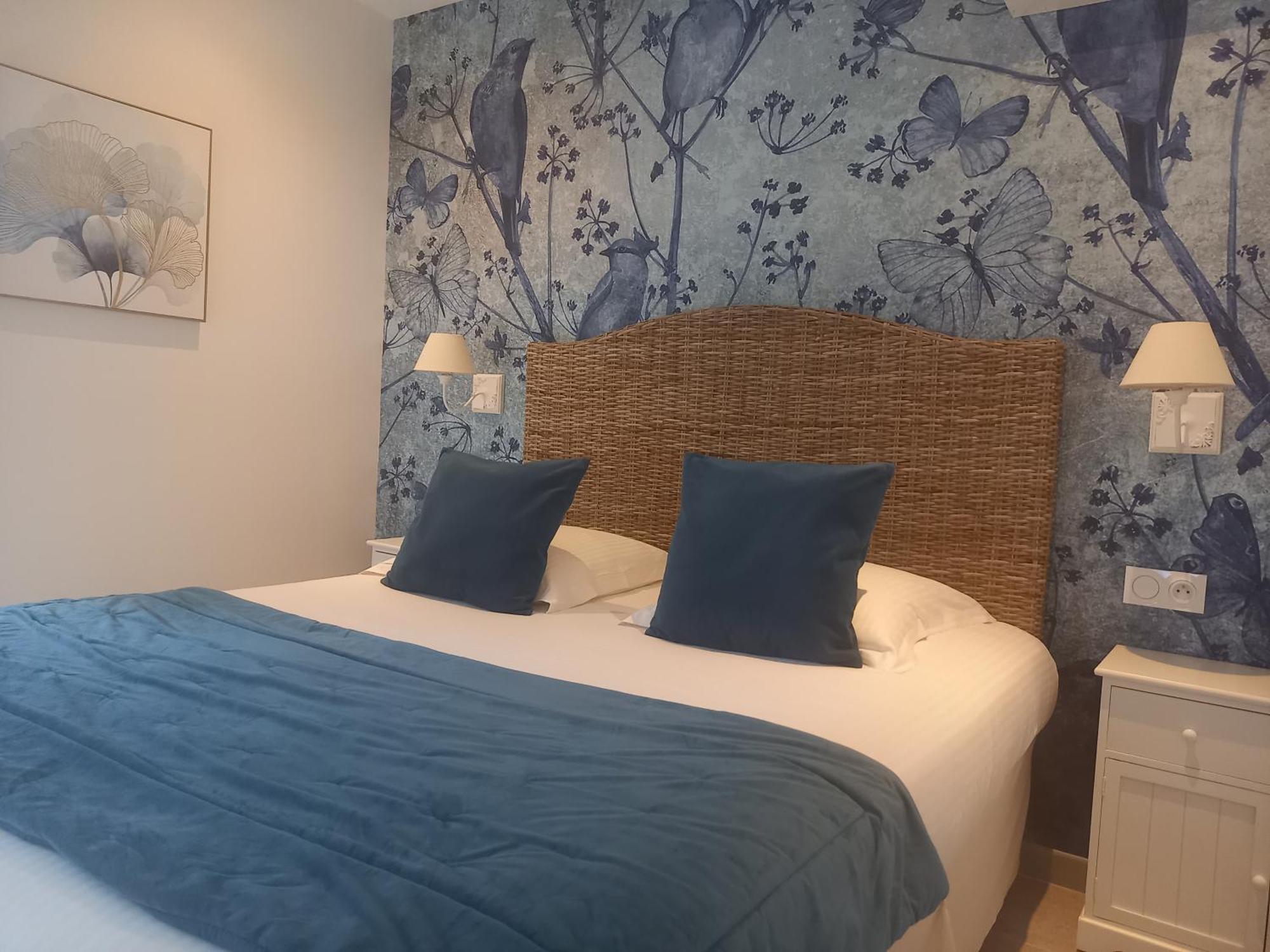 Hotel Restaurant Notre Dame Collobrieres Bagian luar foto